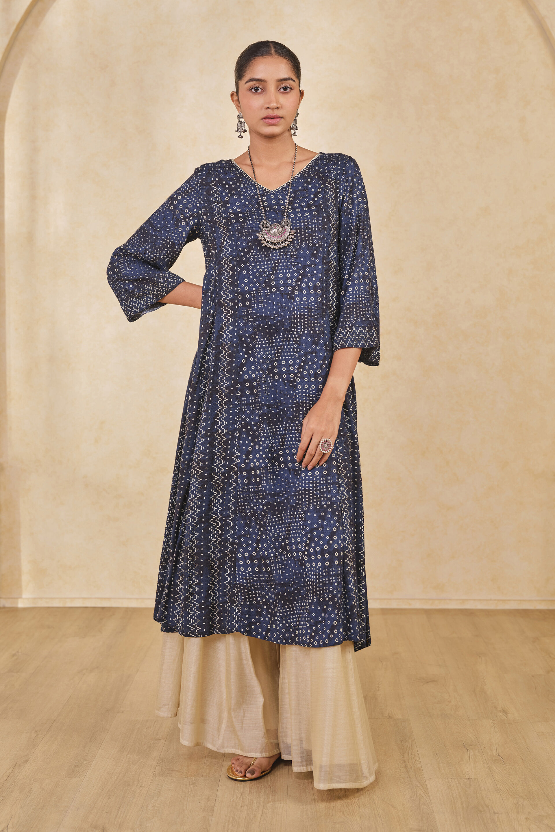 Womens Kurtas Shop Womens Designer Kurtas Online Global Desi
